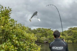 Owner 5164 Flashy Swimmer Jighead Hooks -Pro Fishing Shop 5164 Flashy Swimmer Lifestyle 2